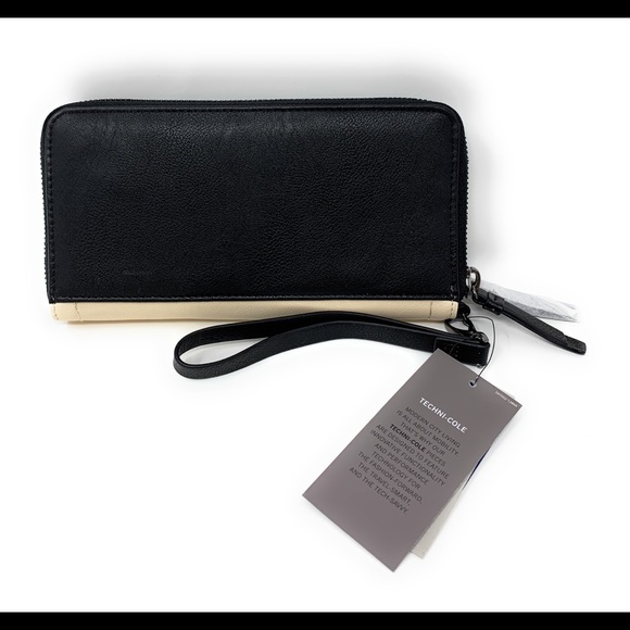 Kenneth Cole Tech Wallet W Charger and RFID NWT - Picture 2 of 8